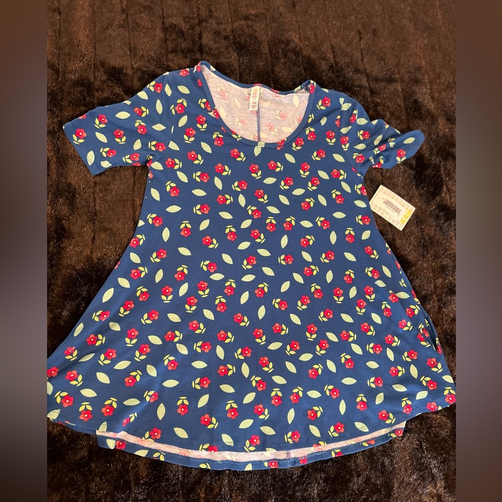 LuLaRoe Perfect T XXS Blue Floral Swing Top Short Sleeve